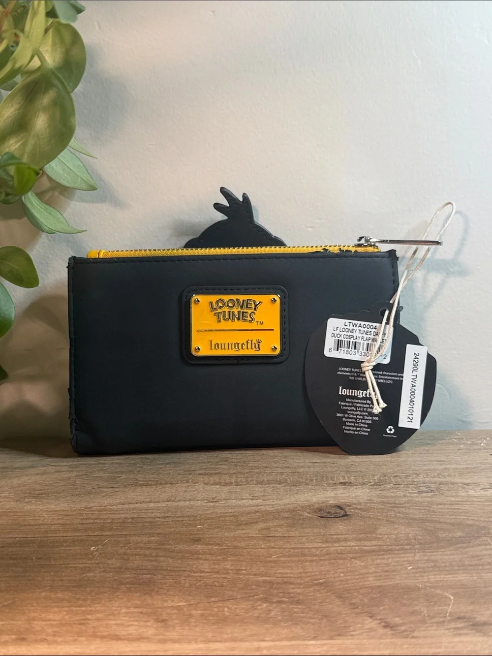 Loungefly Looney Tunes Daffy Duck Cosplay Wallet LTWA0004